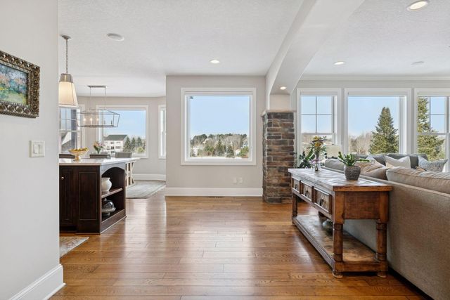 12686 20th Street N, West Lakeland, MN 55082