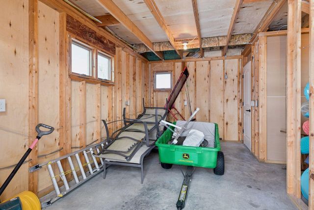 12686 20th Street N, West Lakeland, MN 55082