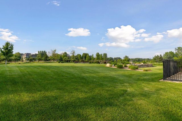 12686 20th Street N, West Lakeland, MN 55082