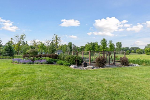 12686 20th Street N, West Lakeland, MN 55082