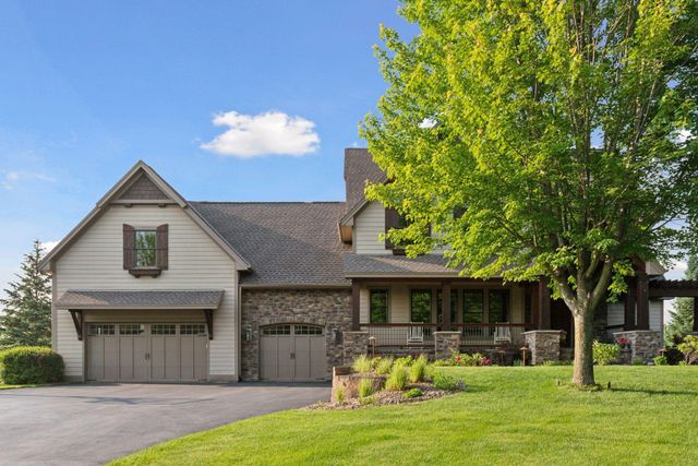 12686 20th Street N, West Lakeland, MN 55082