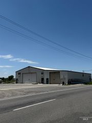 271 W Highway 30, Burley, ID 83318