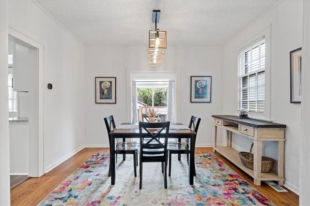 7415 Main Street, Kansas City, MO 64114