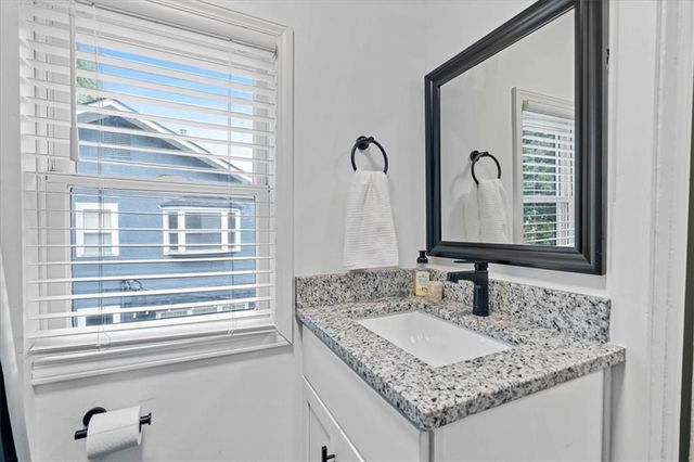 7415 Main Street, Kansas City, MO 64114