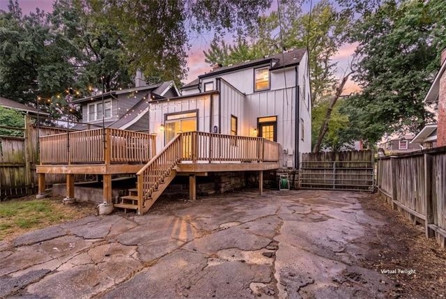 7415 Main Street, Kansas City, MO 64114