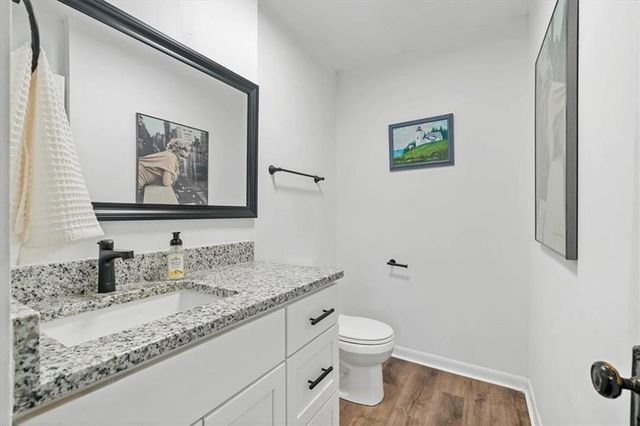 7415 Main Street, Kansas City, MO 64114