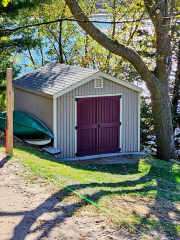 33190 Marmon Street NE, Cambridge, MN 55008