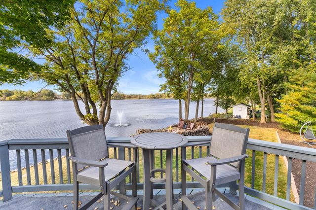 33190 Marmon Street NE, Cambridge, MN 55008