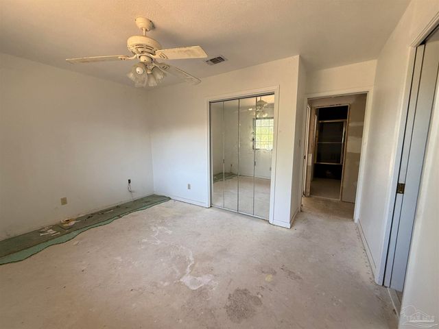 6030 Schofield Dr, Pensacola, FL 32506