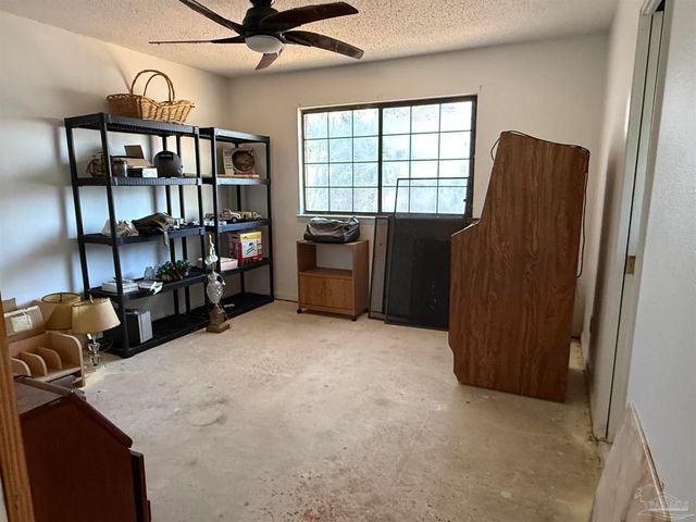 6030 Schofield Dr, Pensacola, FL 32506