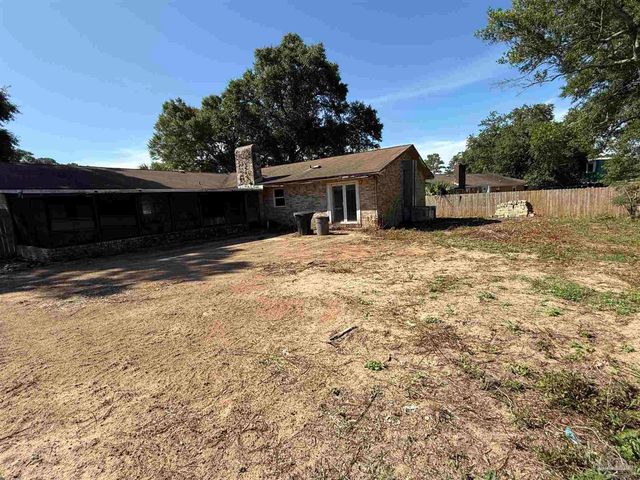 6030 Schofield Dr, Pensacola, FL 32506