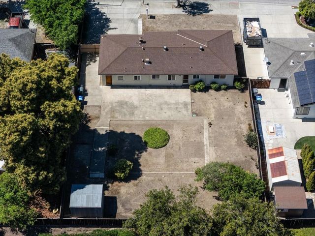 309 Tyrella Avenue, Mountain View, CA 94043