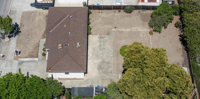 309 Tyrella Avenue, Mountain View, CA 94043