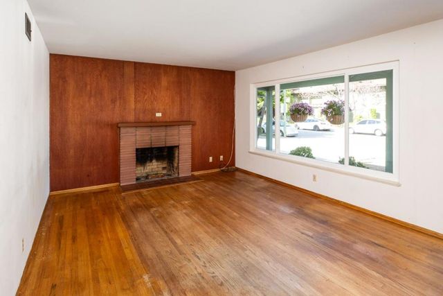 309 Tyrella Avenue, Mountain View, CA 94043