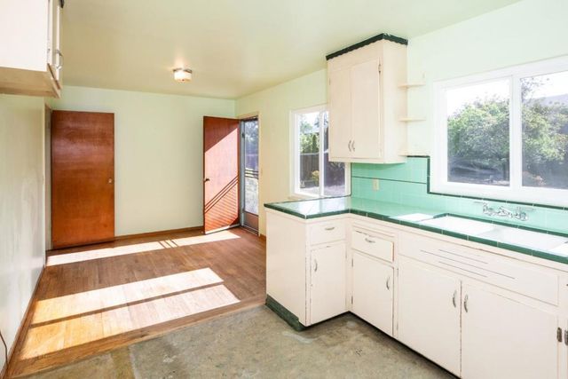 309 Tyrella Avenue, Mountain View, CA 94043