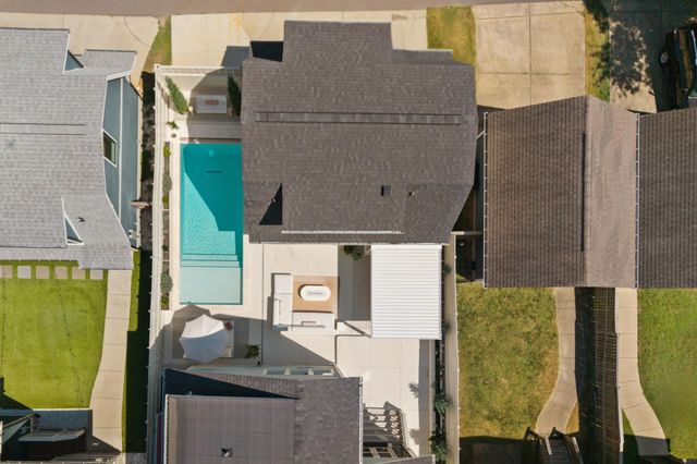 2020 10th Ave, S, Nashville, TN 37204