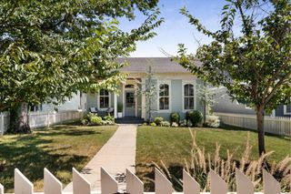 2020 10th Ave, S, Nashville, TN 37204