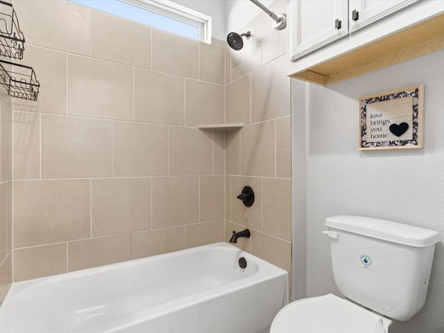 6909 Raptor Drive, Fort Worth, TX 76179