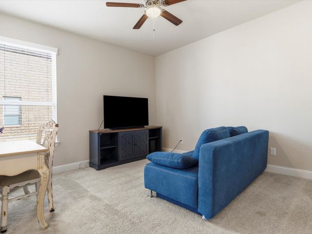 6909 Raptor Drive, Fort Worth, TX 76179