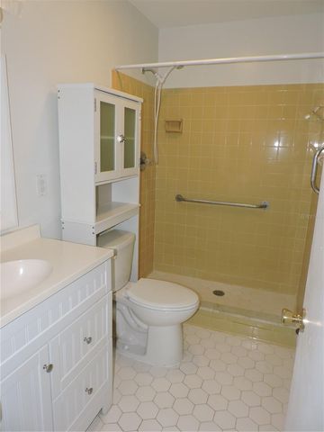 130 E JOHNSON AVENUE 102, Lake Wales, FL 33853