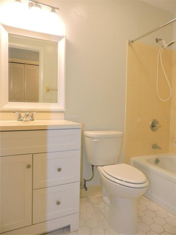 130 E JOHNSON AVENUE 102, Lake Wales, FL 33853
