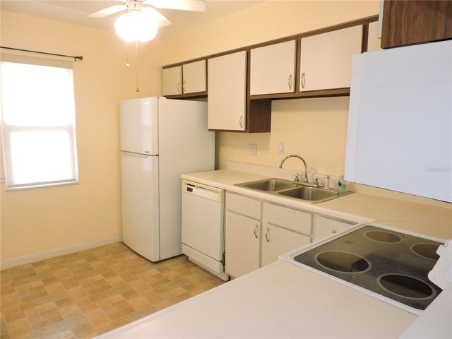 130 E JOHNSON AVENUE 102, Lake Wales, FL 33853