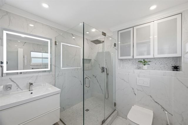 15549 NEWPORT ROAD, Clearwater, FL 33764