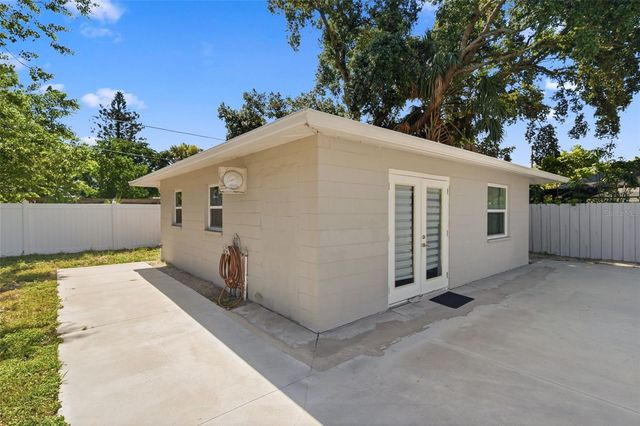 15549 NEWPORT ROAD, Clearwater, FL 33764