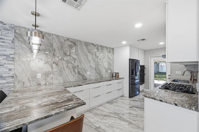 15549 NEWPORT ROAD, Clearwater, FL 33764