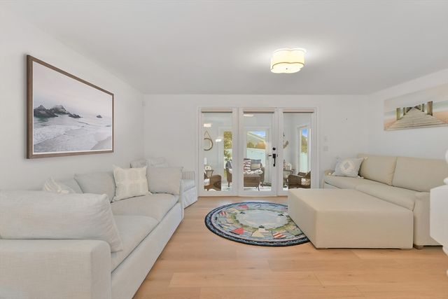 7 Oxford Drive, Barnstable, MA 02635