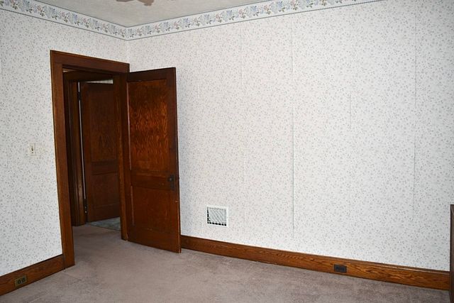 209 11th Avenue, Huntington, WV 25701