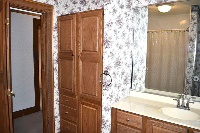 209 11th Avenue, Huntington, WV 25701