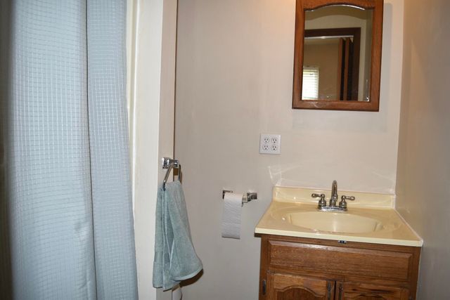 209 11th Avenue, Huntington, WV 25701