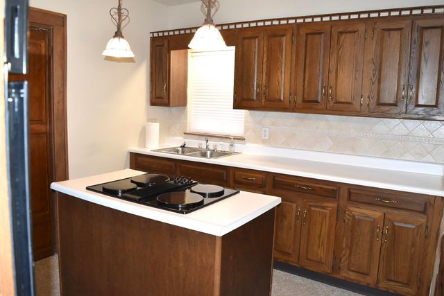 209 11th Avenue, Huntington, WV 25701