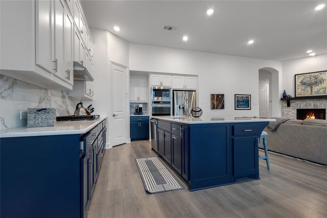 610 Lavender Drive, Van Alstyne, TX 75495