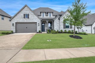 610 Lavender Drive, Van Alstyne, TX 75495