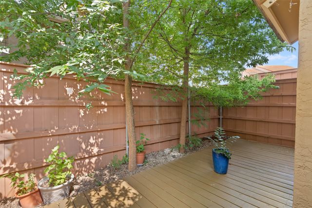 4327 Madera Road, Irving, TX 75038