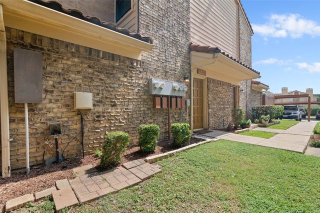4327 Madera Road, Irving, TX 75038