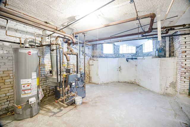 31 Worthington St., Boston, MA 02120