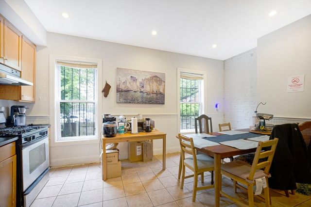 31 Worthington St., Boston, MA 02120