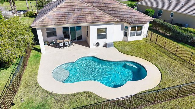 7621 Fieldstone Ranch Square, Vero Beach, FL 32967