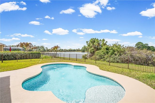 7621 Fieldstone Ranch Square, Vero Beach, FL 32967