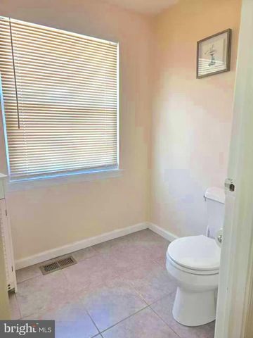 1874 GARTH RD, Philadelphia, PA 19116