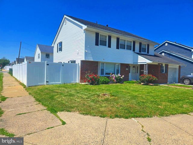 1874 GARTH RD, Philadelphia, PA 19116