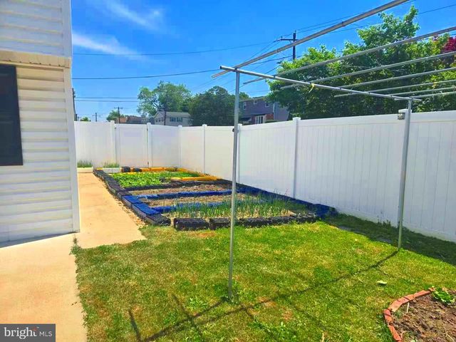 1874 GARTH RD, Philadelphia, PA 19116