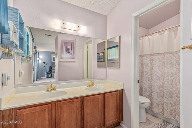 9426 S 43RD Place, Phoenix, AZ 85044