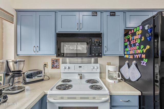 9426 S 43RD Place, Phoenix, AZ 85044