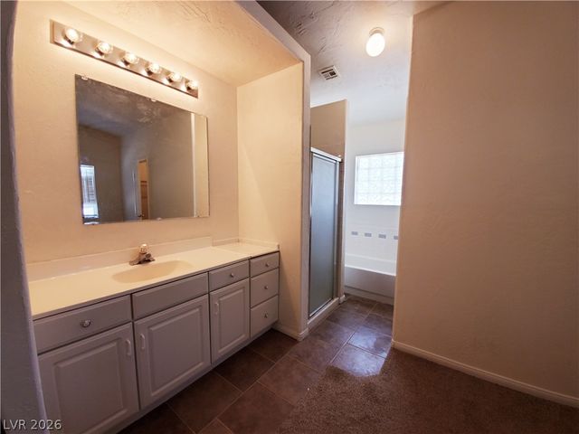 4840 North Chieftain Street, Las Vegas, NV 89149