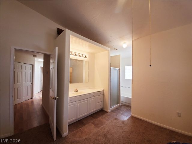 4840 North Chieftain Street, Las Vegas, NV 89149