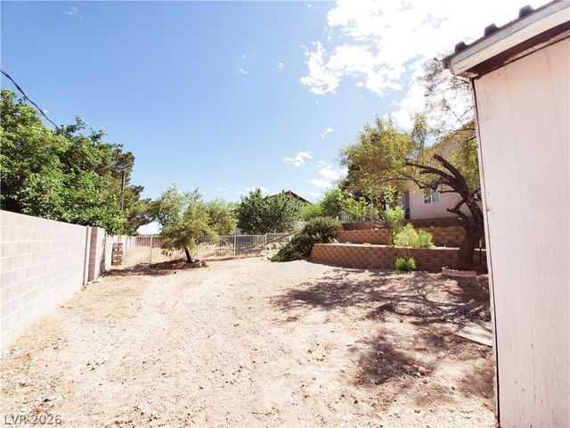 4840 North Chieftain Street, Las Vegas, NV 89149